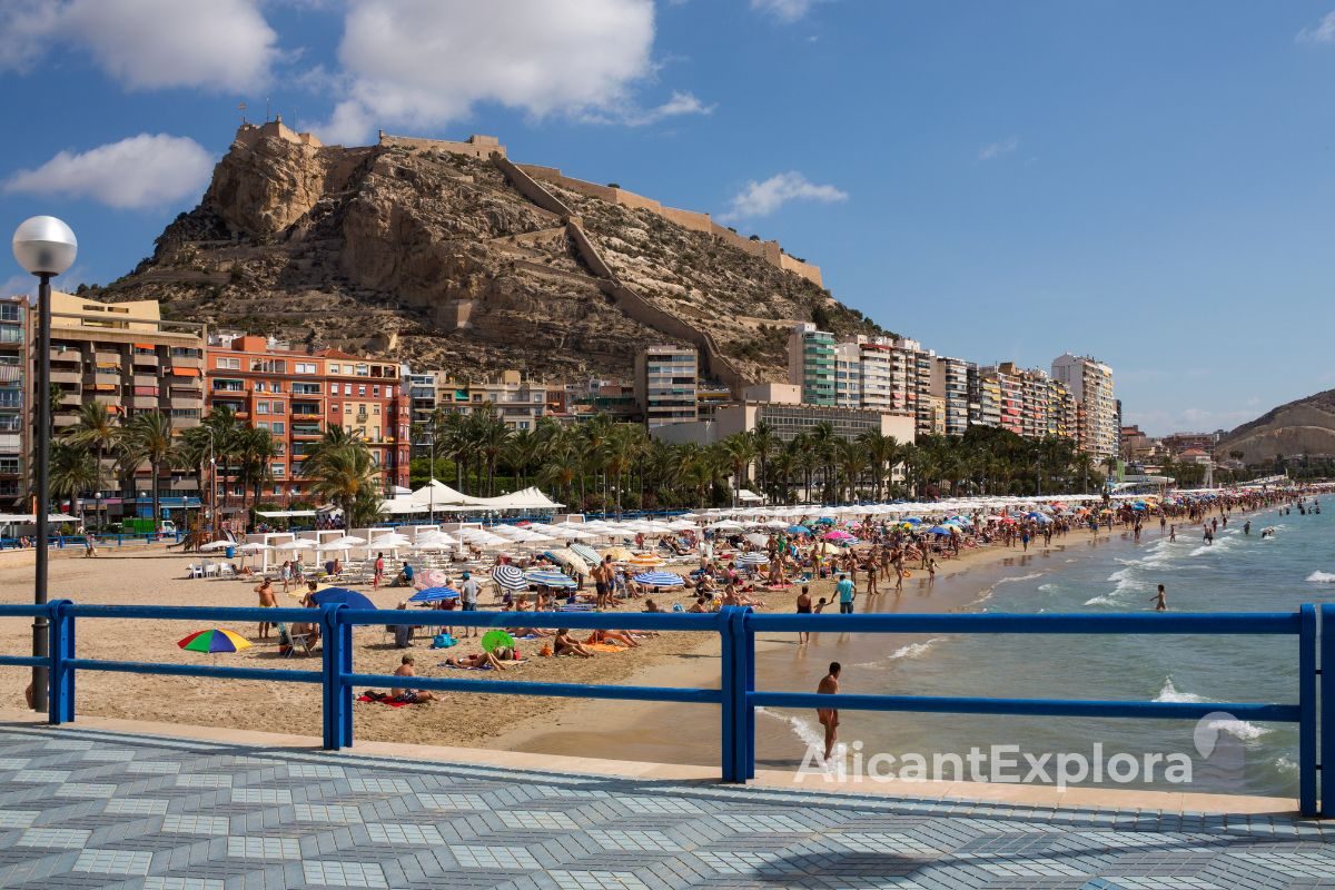 Playa del postiguet Alicante